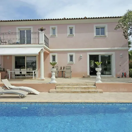 Luxury In With Private Swimming Pool