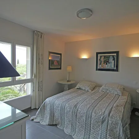 Villa Luxury In With Private Swimming Pool